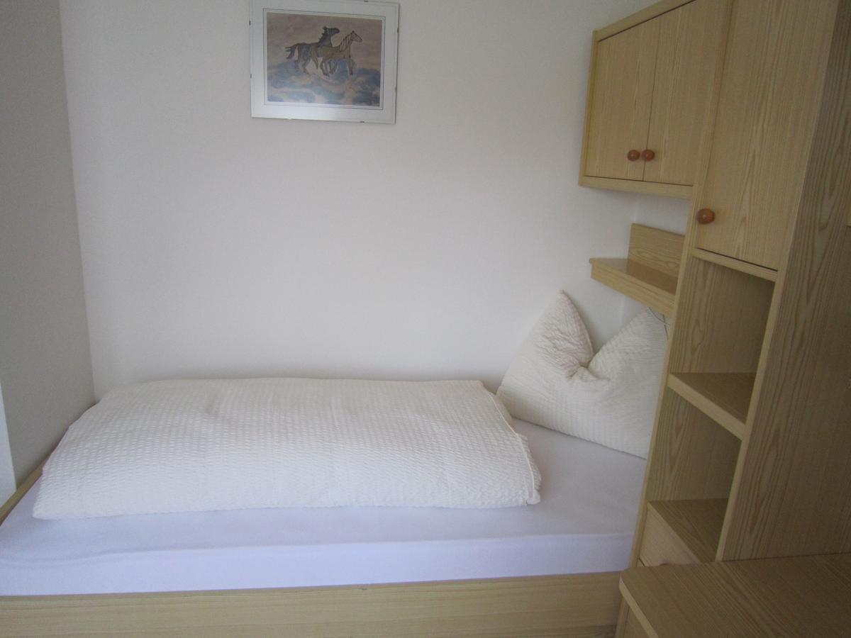 Aparthotel Garni Haus Hubertus Mals Buitenkant foto